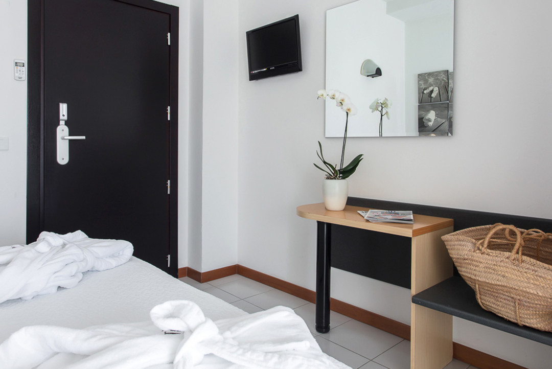 media.Slide-CameraSilver_03Hotel-Tiffany-Cesenatico