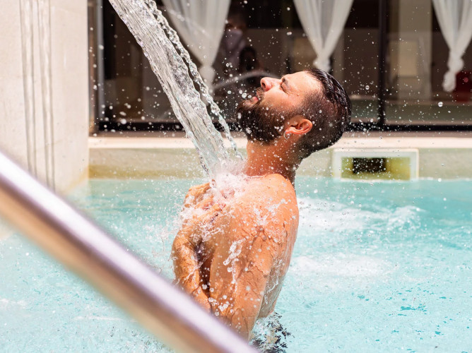 media.Slide-Benessere_4Hotel-Tiffany-Cesenatico