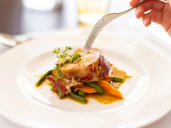 media.Slide-Cucina_8Hotel-Tiffany-Cesenatico