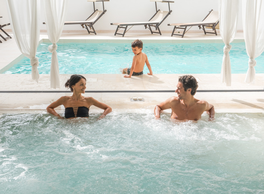 media.Piscina6